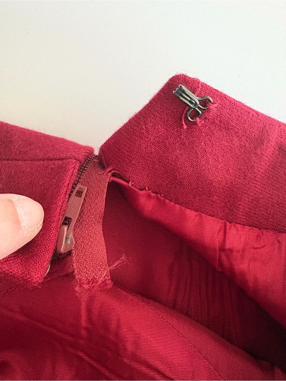 Vintage Chloé Martha Boutique Burgundy Wool Midi Skirt Made in France Size 40